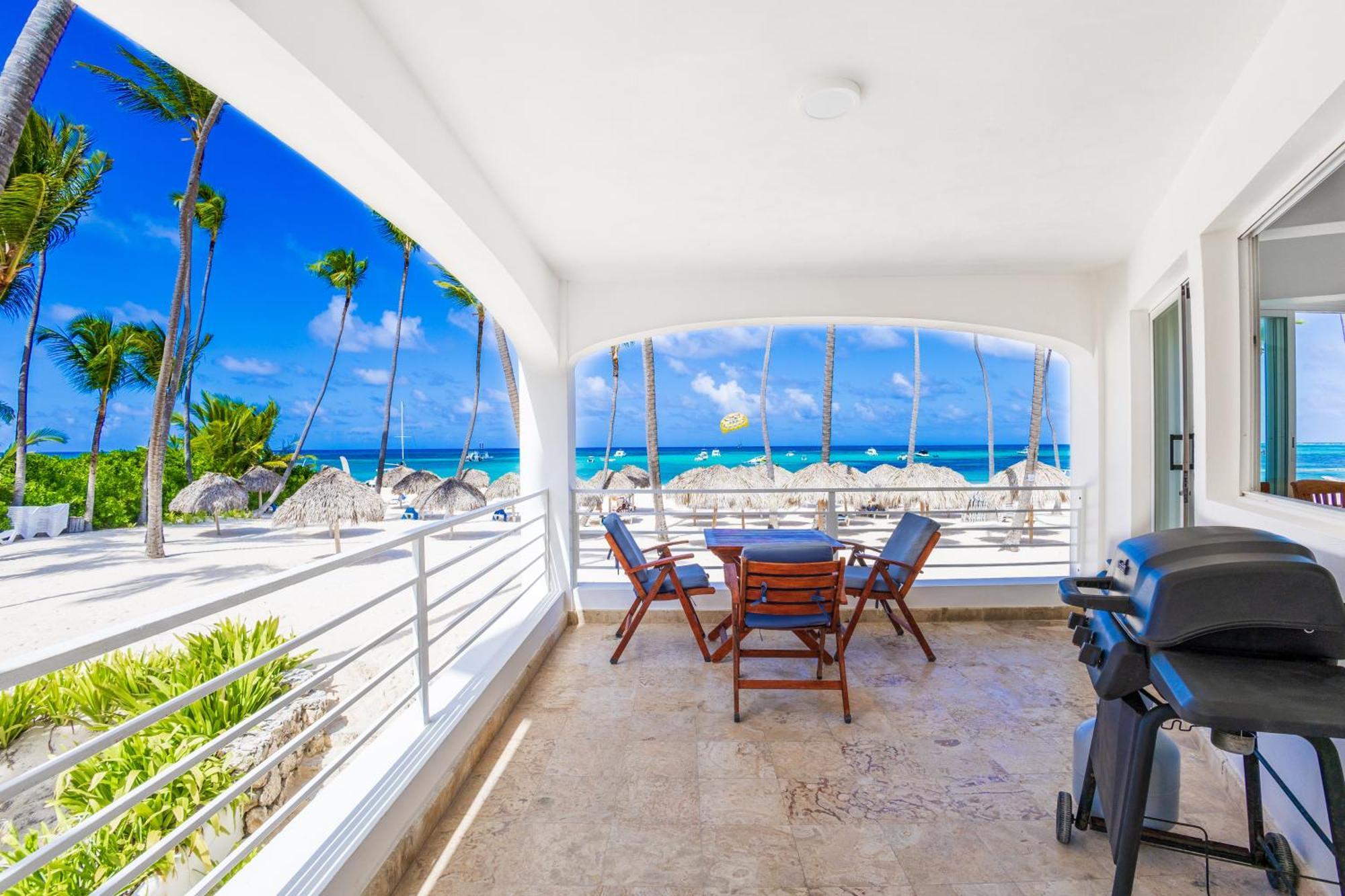Prime Ocean View Punta Cana Apartments - 3-Bedroom Getaway With Private Terrace On Bavaro Beach Dış mekan fotoğraf